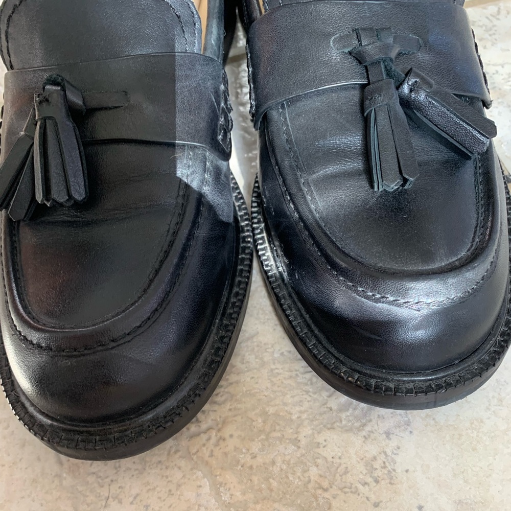 Sam Edelman Caylia Loafers- Size 9, 1/2 too big for me :(